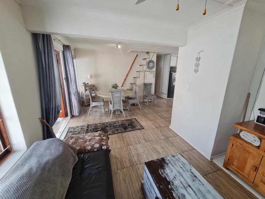 2 Bedroom Property for Sale in Paradise Beach Eastern Cape